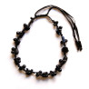 Collier court en résine noir 100% naturelle