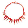 Collier court perles de Rocaille et coquillage rouge 100% naturelle